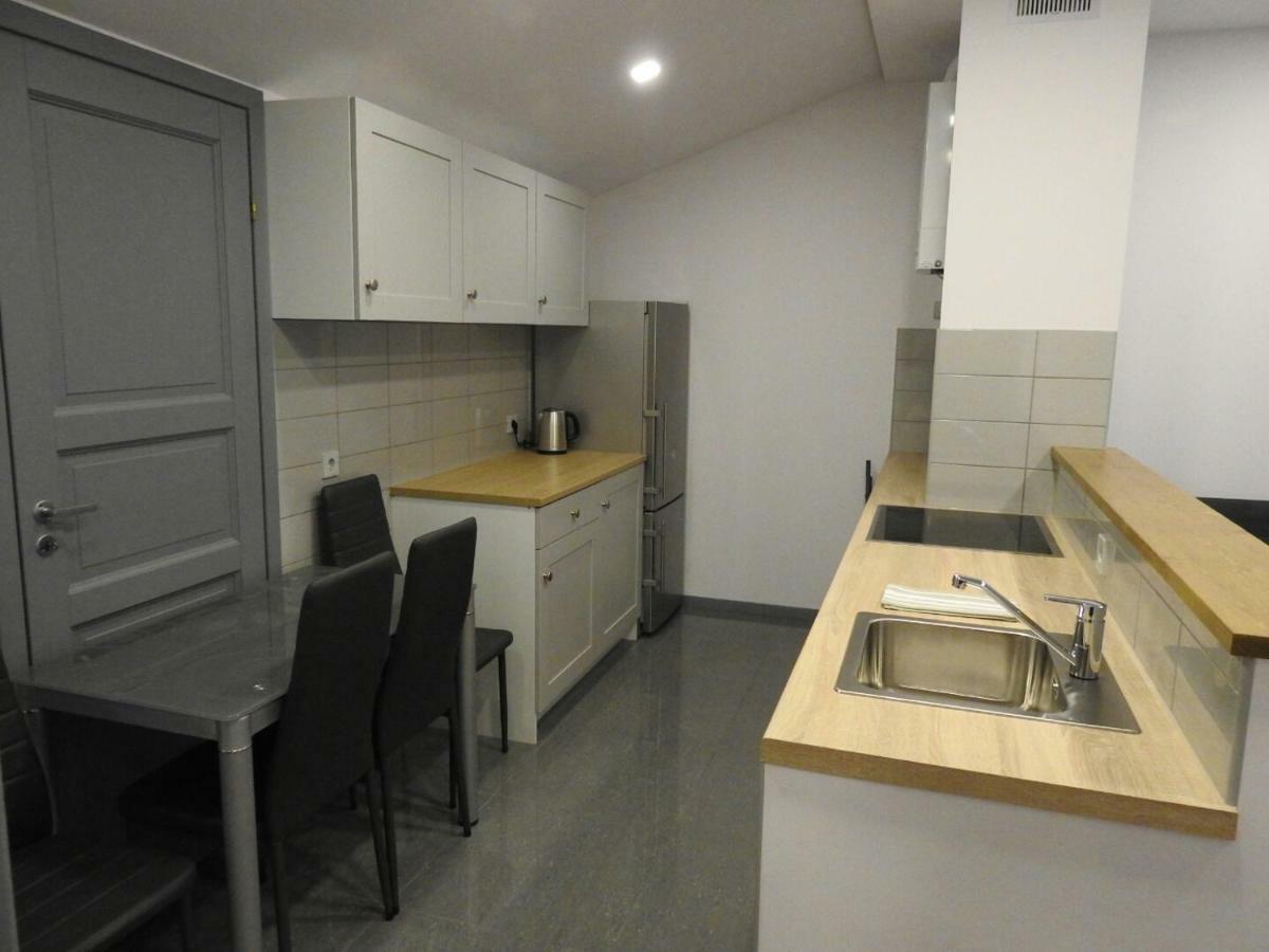 New Town Apartamentai Apartment Kaunas Ngoại thất bức ảnh